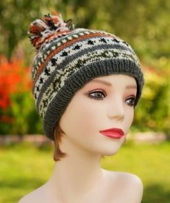 100 Lamb Wool Winter Hat Hand Knitted Unisex Bobble Beanie 001
