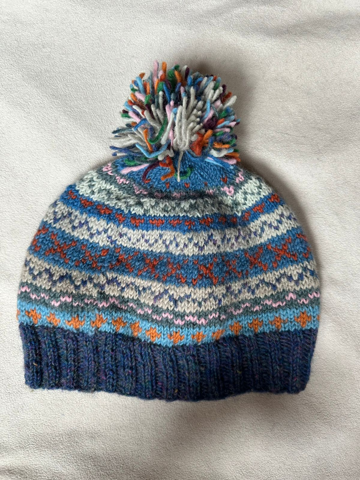 Hand Knit Pure Wool Bobble Beanie Fair Isle Design Heather Blue NK2002 - Image 3