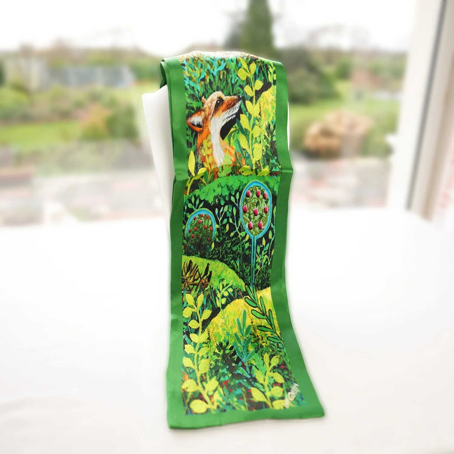 100% Mulberry Silk Scarf Versatile Double-sided Long Scarf Irish Painting The Fox - Image 3