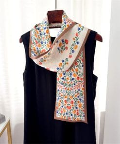 100% Mulberry Silk Scarf Versatile Double-sided Long Scarf Wild Flower Design Multicolour