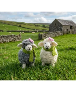 Handmade Wool Felt Ornament Couple Sheep